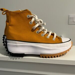 Run Star Hike Canvas Platform